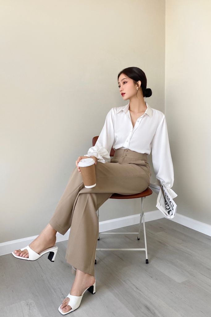 Buttoned Pants