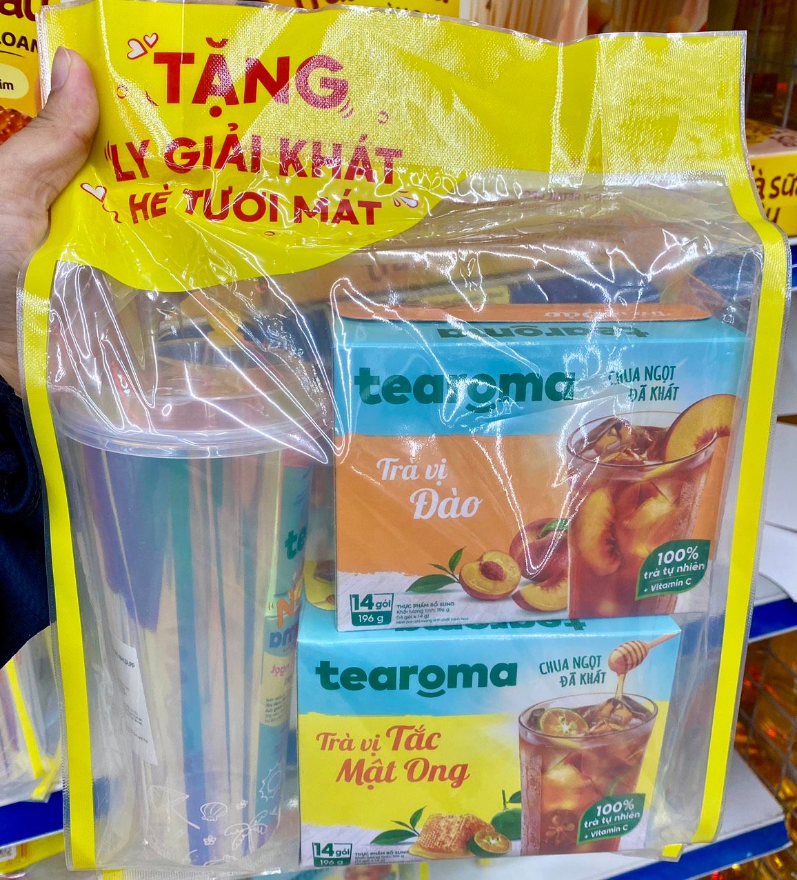  Bộ trà Tearoma (trà đào+ trà tắc mật ong) tặng 1 ly nhựa 7 màu 