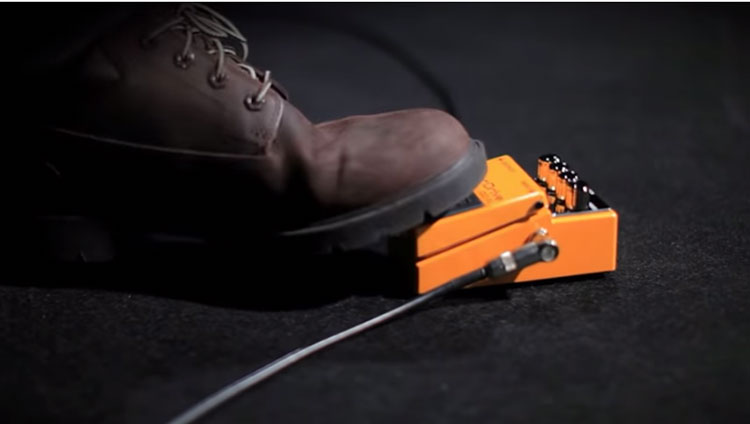 Boss DS-1X&nbsp;đơn giản và dễ sử dụng