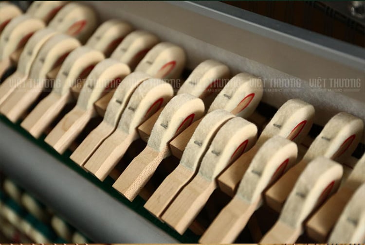 đàn piano kawai bl 61 có búa đàn được thiết kế chắc chắn