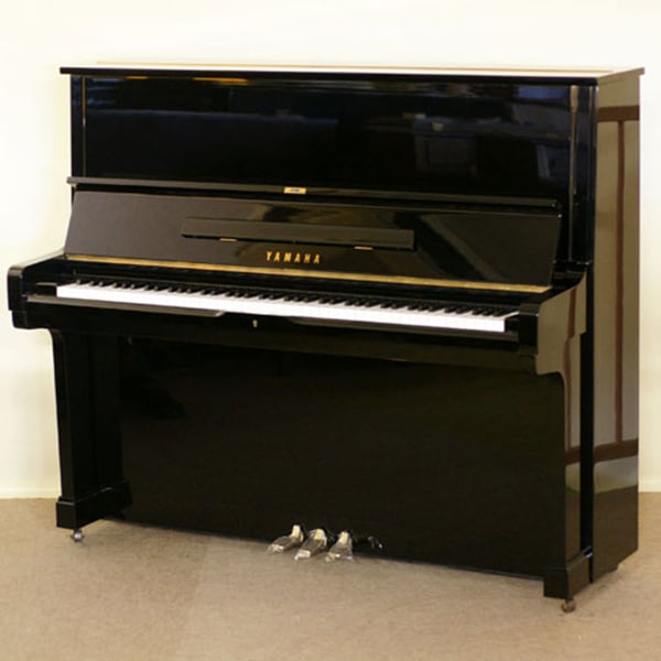 đàn piano yamaha u2h được yêu thích tại việt thương shop