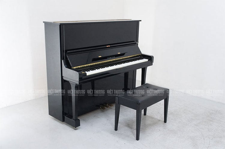  Yamaha U3A
