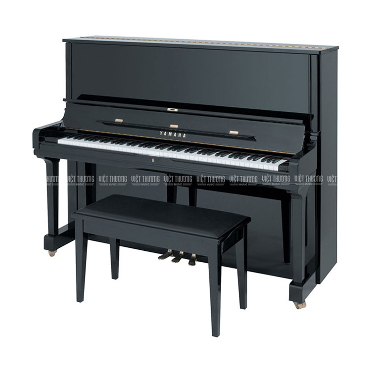  Yamaha U3H
