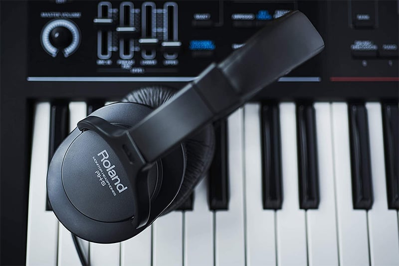  Tai nghe kiểm âm ROLAND RH-5