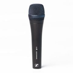 SENNHEISER E 935