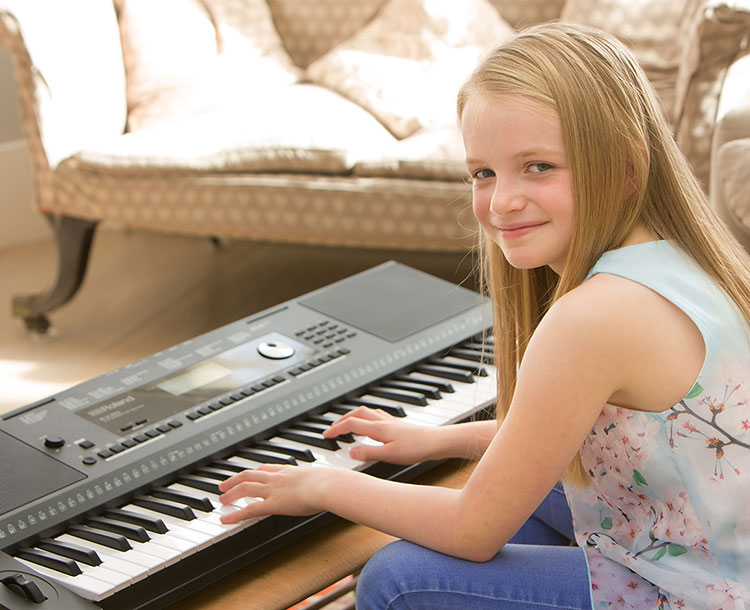 Đàn organ roland có thiết kế chuyên nghiệp
