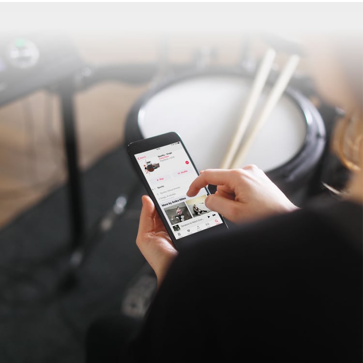 Roland TD-17KVX hỗ trợ kết nối Bluetooth
