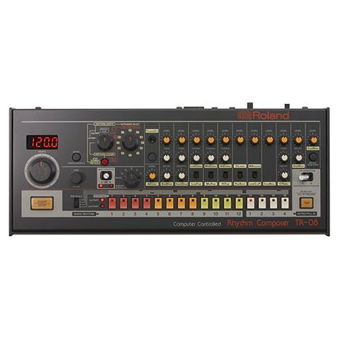  Roland TR-08 