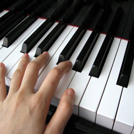 Vị trí 7 nốt nhạc tương ứng trên phím đàn piano cơ