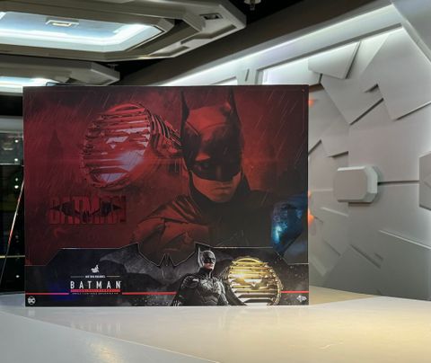 [ ĐÃ PHÁT HÀNH - ORDER ] HOT TOYS MMS641 - THE BATMAN : BATMAN AND BAT-SIGNAL
