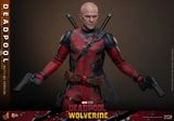[ ĐÃ PHÁT HÀNH - ORDER ] HOT TOYS Deadpool & Wolverine MMS782 : DEADPOOL (BATTLING VERSION) 1/6th scale Collectible Figure