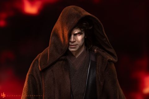 [ĐÃ PHÁT HÀNH - ORDER] HOT TOYS EXCLUSIVE DX47AE : STAR WARS™ Darth Vader™ (Sith Apprentice) - World Version