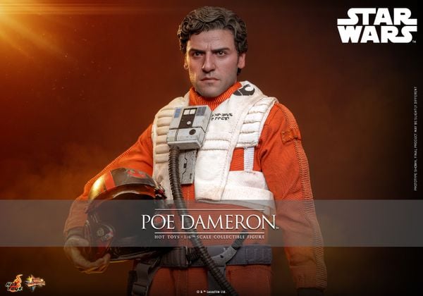 [ĐẶT TRƯỚC] HOT TOYS MMS806 : Star Wars: The Force Awakens™ Poe Dameron™ 1/6 th scale Collectible Figure