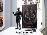 [ĐÃ PHÁT HÀNH - ORDER] HOT TOYS MMS671 : BLACK PANTHER LEGACY - BLACK PANTHER (ORIGINAL SUIT)