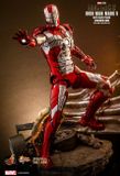 [ĐẶT TRƯỚC] HOT TOYS EXCLUSIVE - HOT TOYS MMS400D18C - IRON MAN 2 IRON MAN MARK V & RACE TRACK DIORAMA BASE