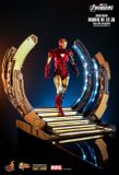 [ HÀNG CHỜ PHÁT ĐỢT3 ] HOT TOYS MMS687D53 - THE AVENGERS IRON MAN MARK VI (2.0) WITH SUIT-UP GANTRY