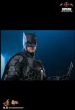 [ĐẶT TRƯỚC] HOT TOYS MMS703 - THE FLASH : BATMAN