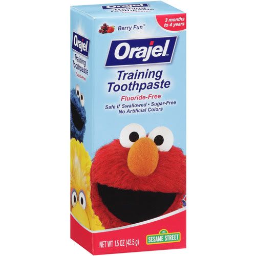 KEM ĐÁNH RĂNG ORAJEL TRAINING TOOTHPASTE 3M-4Y