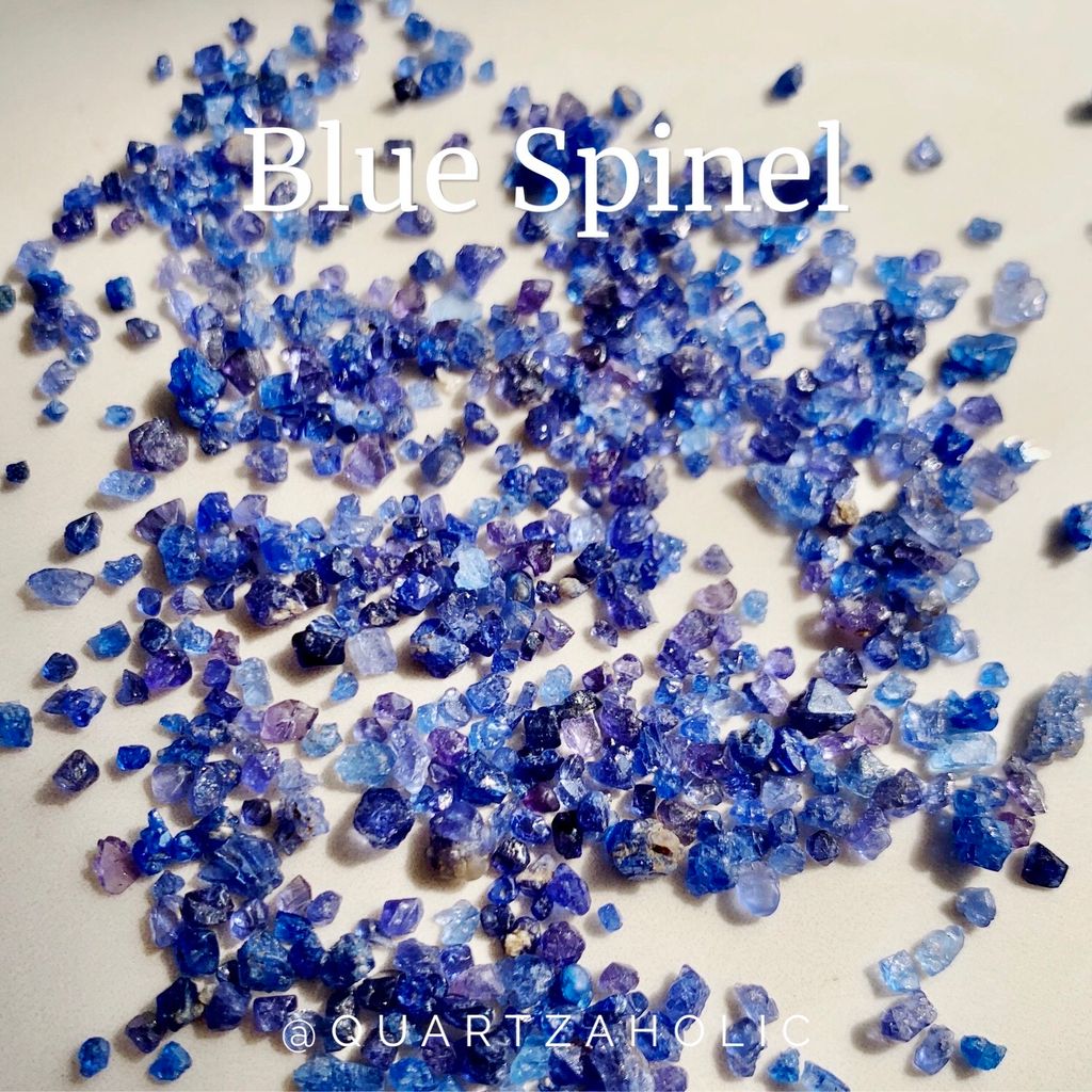 Nhẫn Claws Spinel