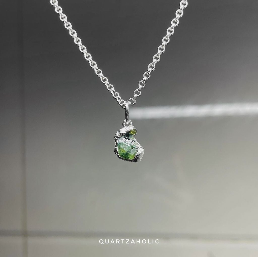 Mặt Dây Sapphire Trapped