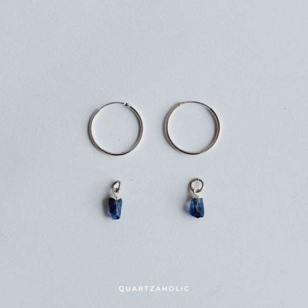  Bông Tai Blue Sapphire Charm Hoops 