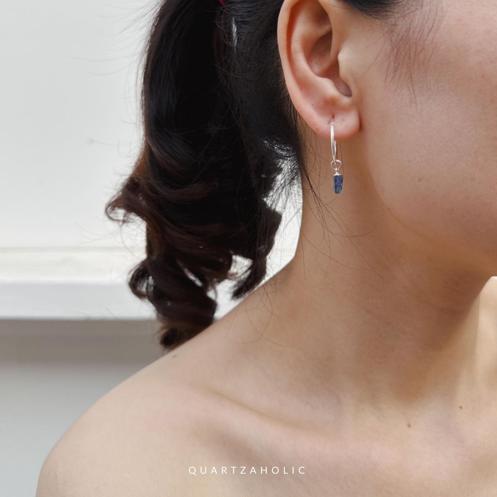 Bông Tai Blue Sapphire Charm Hoops