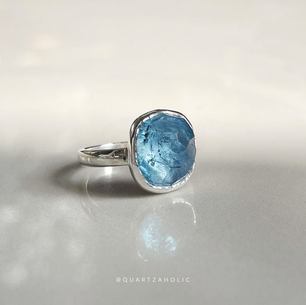  Nhẫn Freeset Rose Cut Aquamarine 