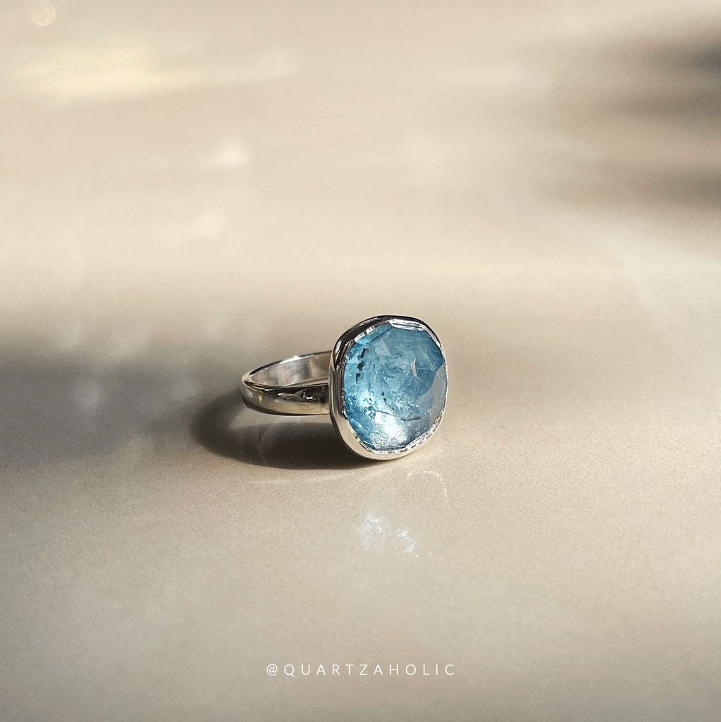 Nhẫn Freeset Rose Cut Aquamarine