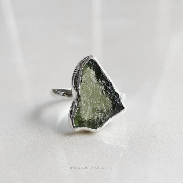  Nhẫn Freeset Moldavite 