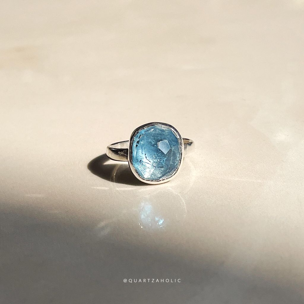Nhẫn Freeset Rose Cut Aquamarine