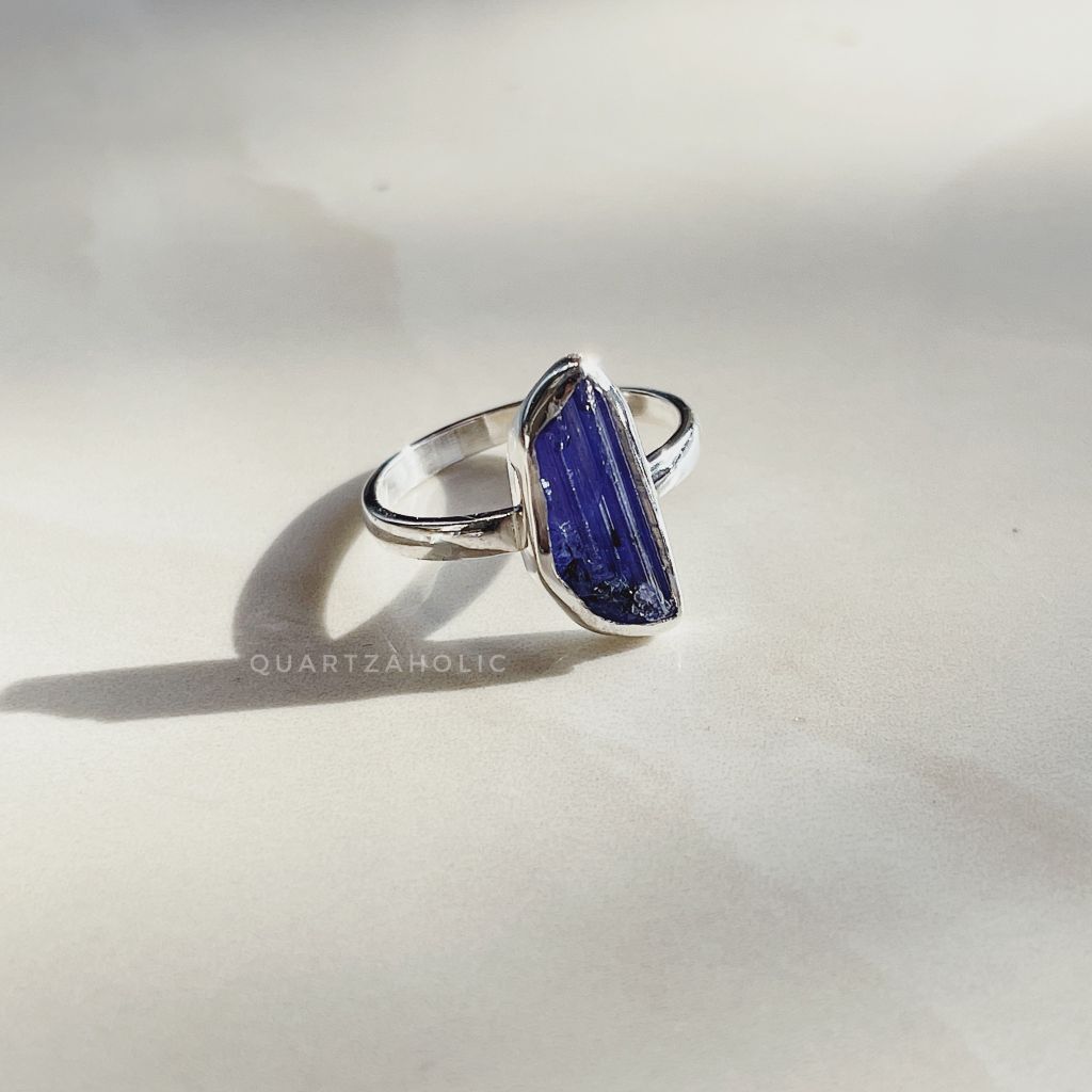 Nhẫn Freeset Tanzanite