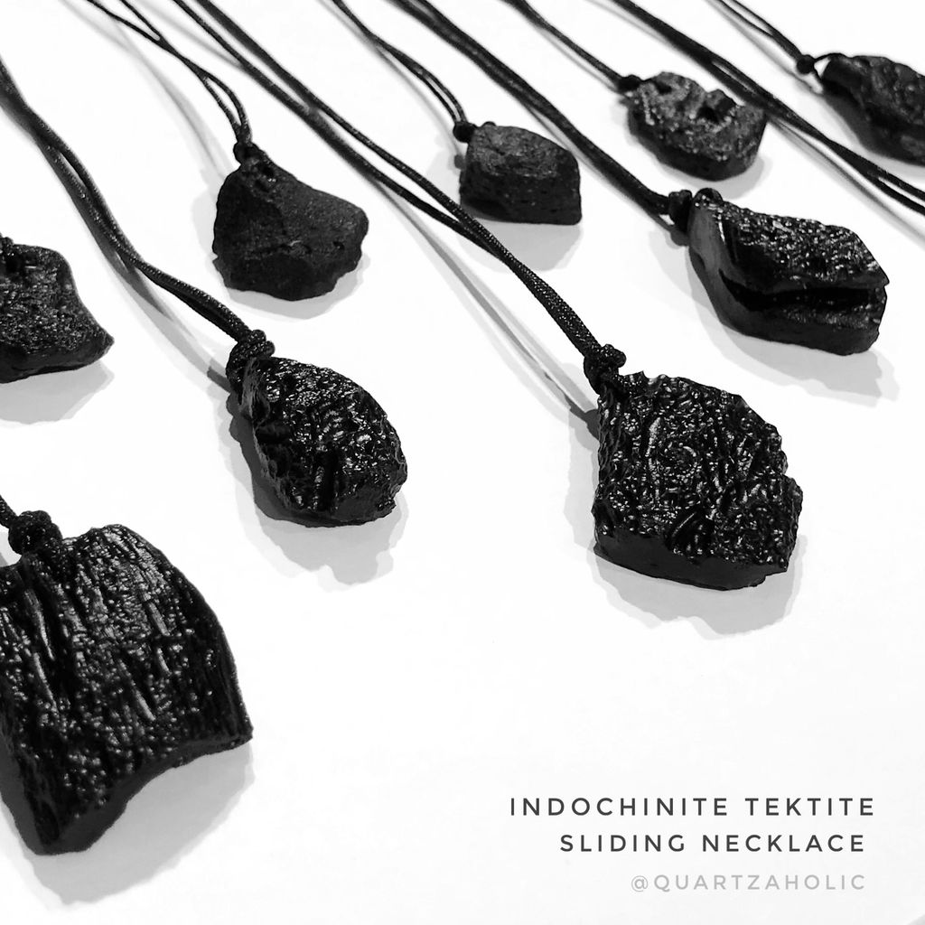 Dây Chuyền Sliding Indochinite Tektite