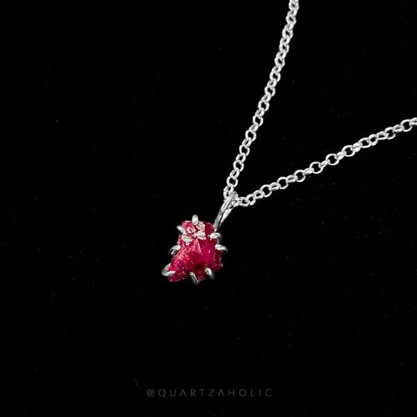  Mặt Dây Claws Ruby 