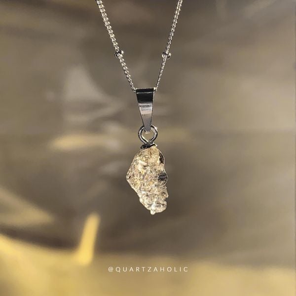  Mặt Dây Fluorescent Petroleum Quartz 