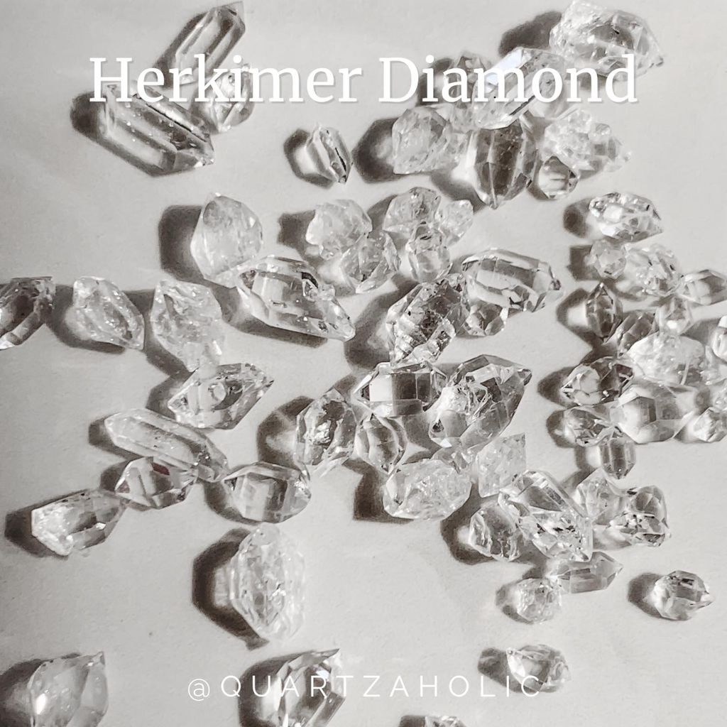 Nhẫn Custom Hidden Gems