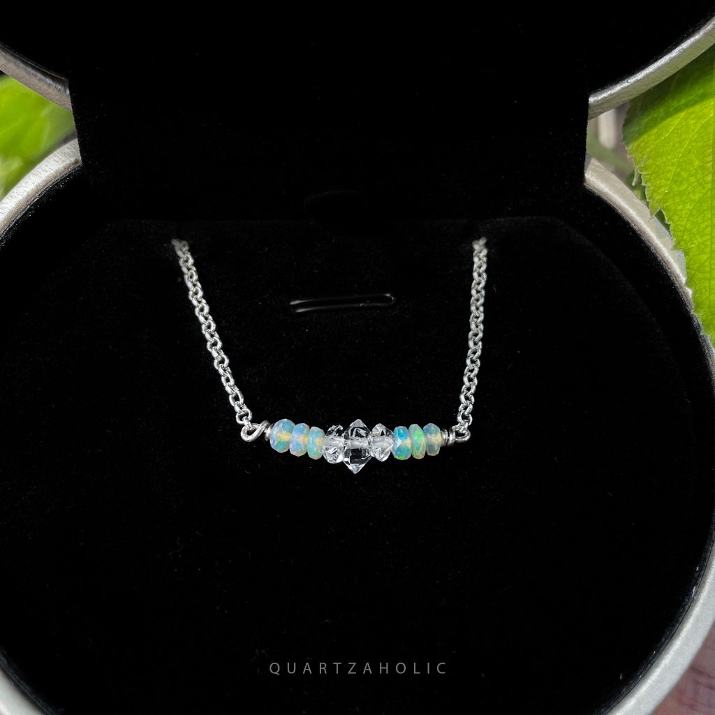 Vòng Tay Line Opal x Herkimer Diamond