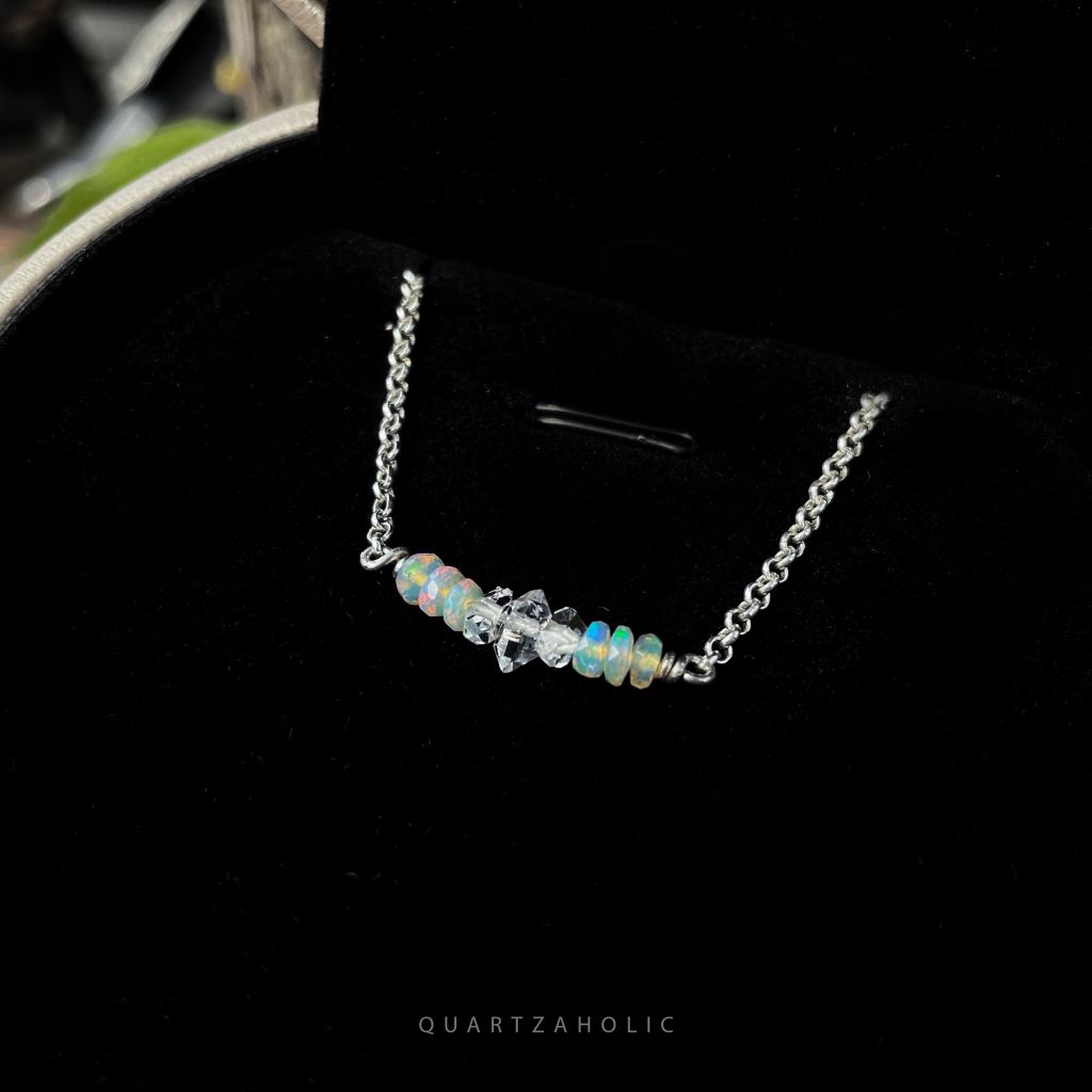 Vòng Tay Line Opal x Herkimer Diamond