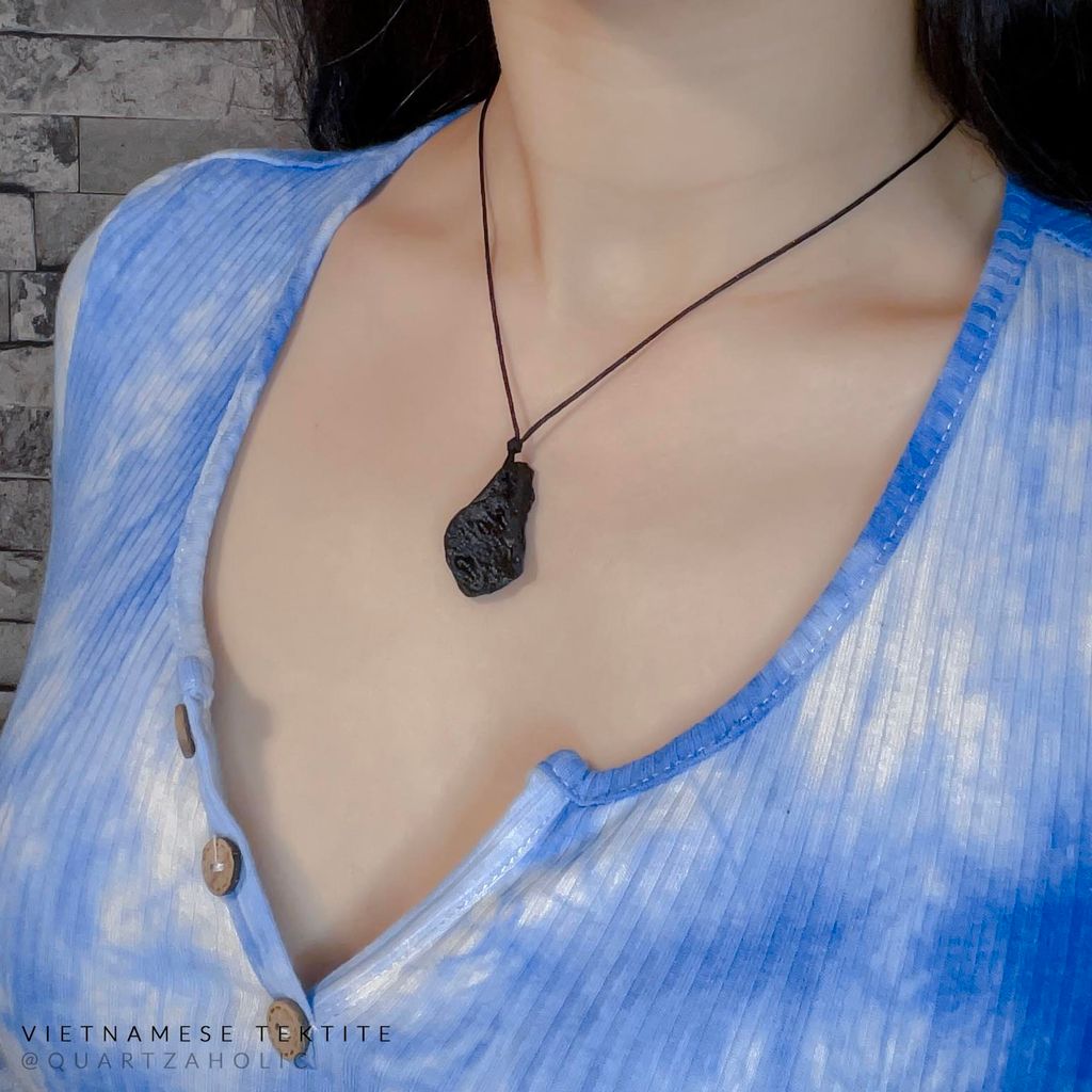 Dây Chuyền Sliding Indochinite Tektite