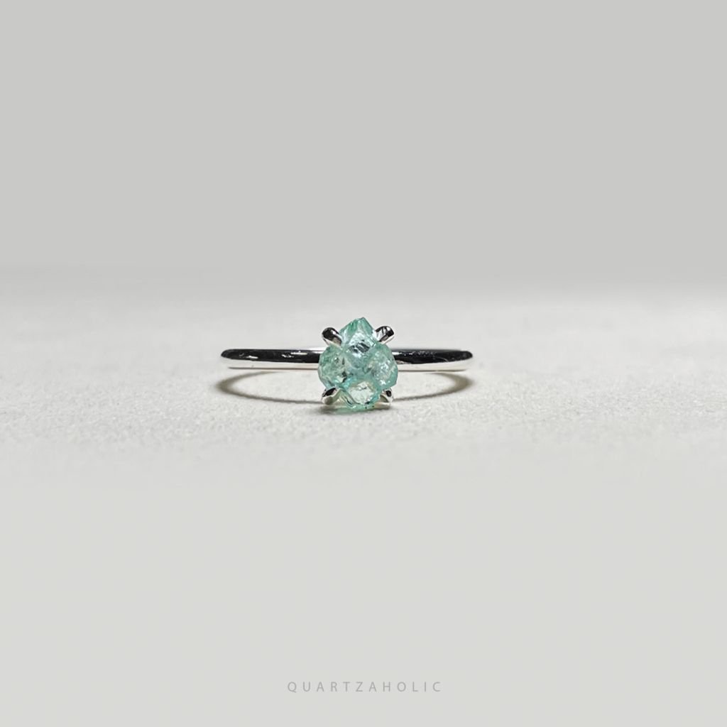 Nhẫn Claws Emerald