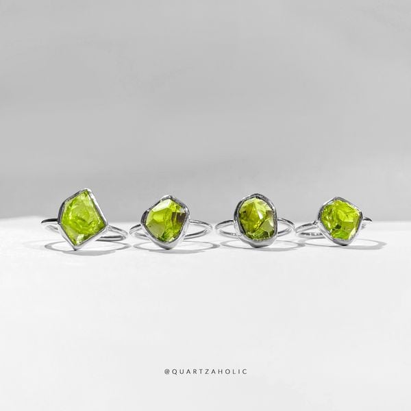  Nhẫn Freeset Rose Cut Peridot 