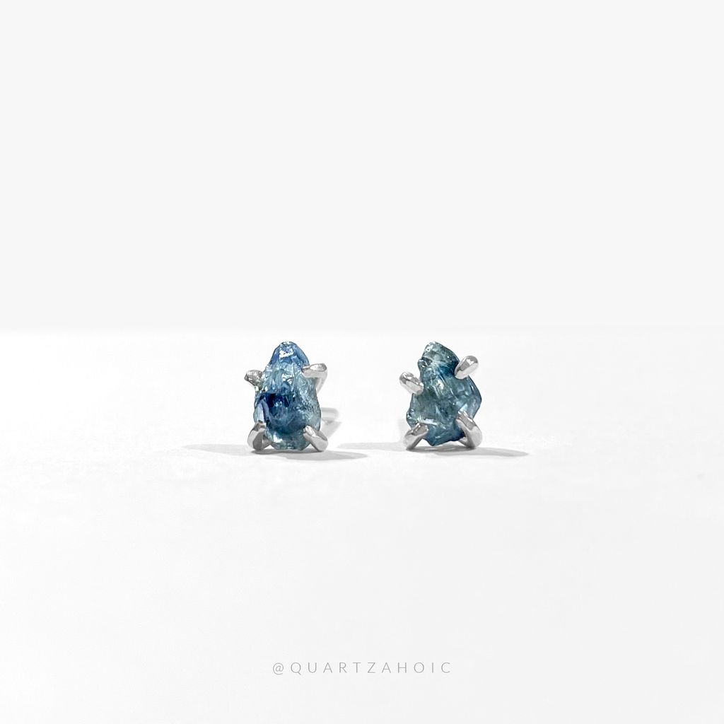 Bông Tai Stud Blue Sapphire