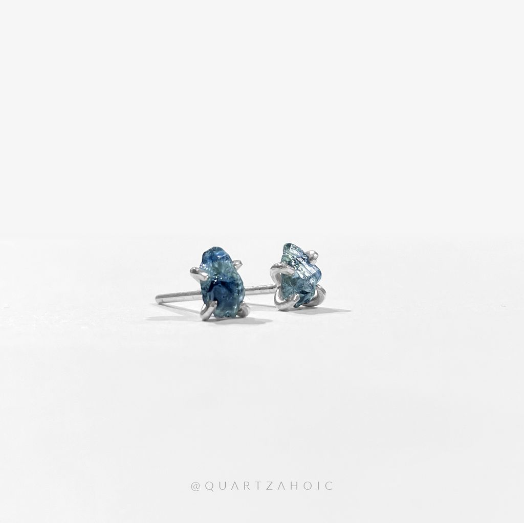Bông Tai Stud Blue Sapphire