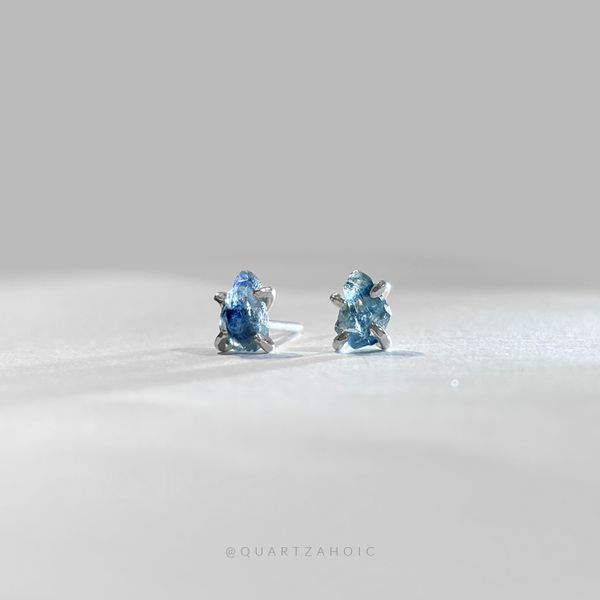  Bông Tai Stud Blue Sapphire 