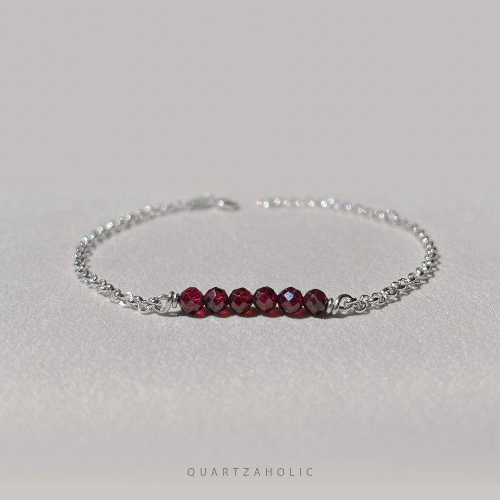 Vòng tay Line Garnet