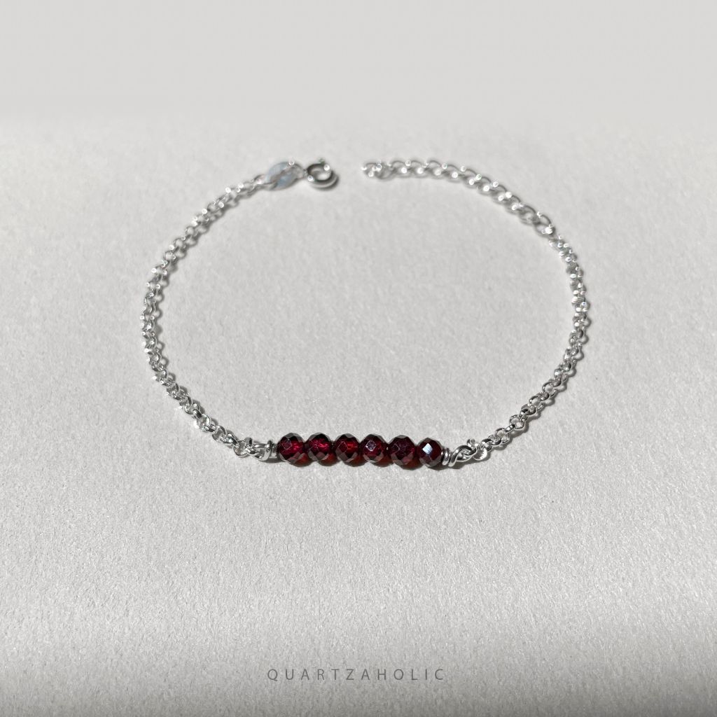 Vòng tay Line Garnet