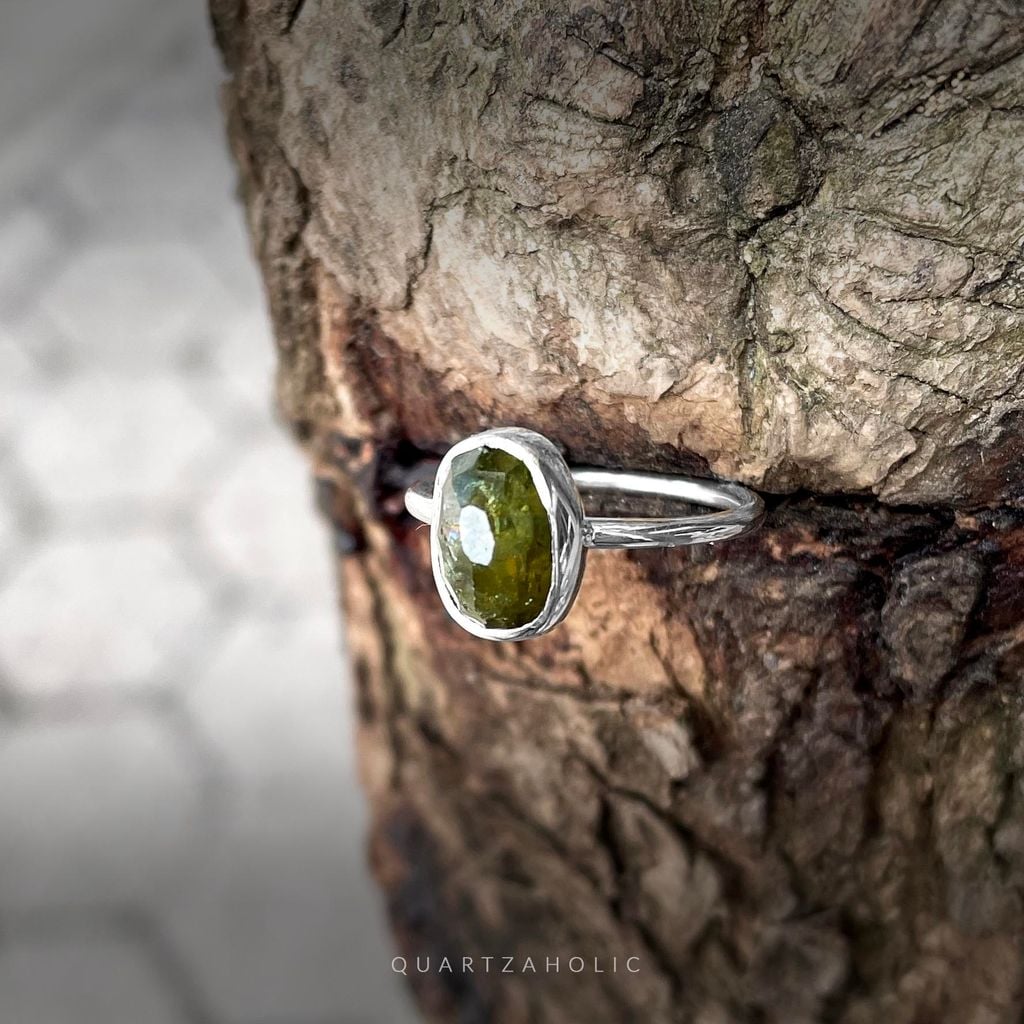 Nhẫn Rose Cut Freeset Sapphire