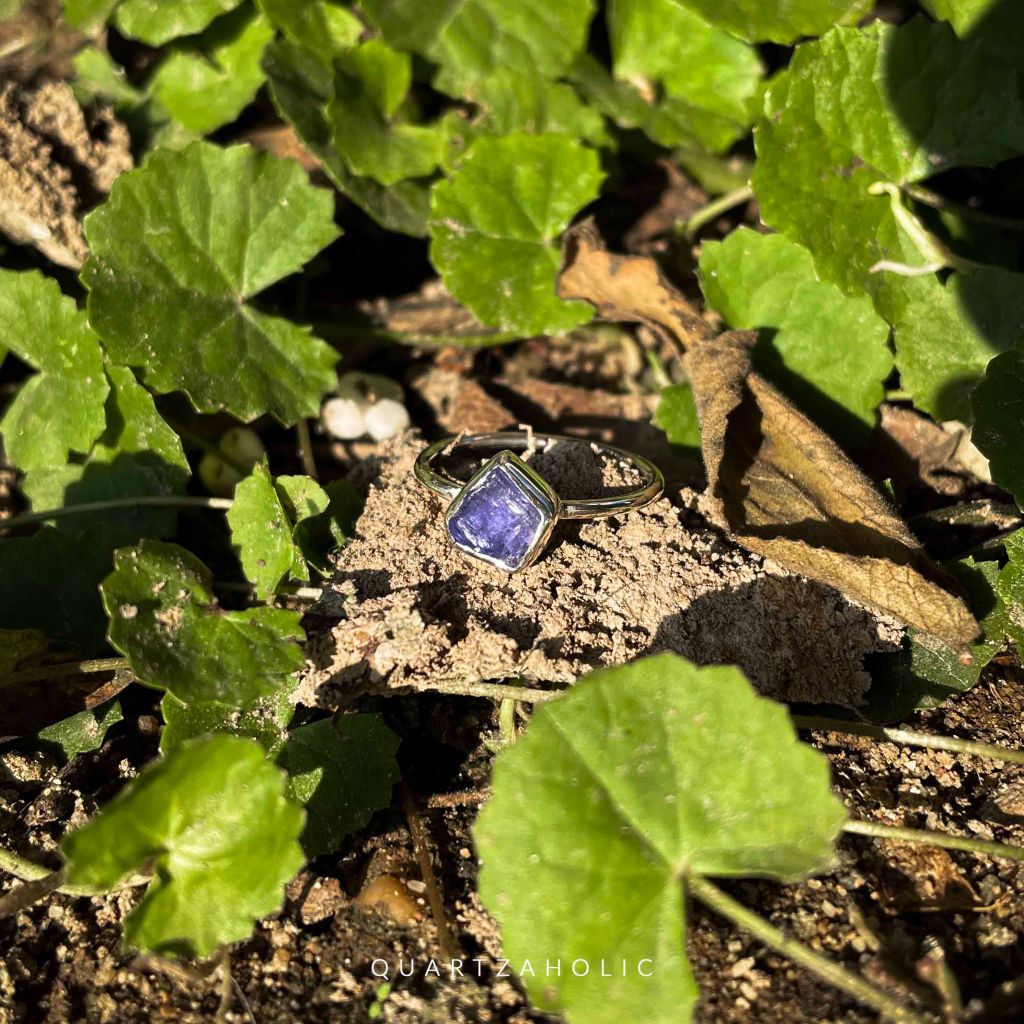 Nhẫn Freeset Tanzanite