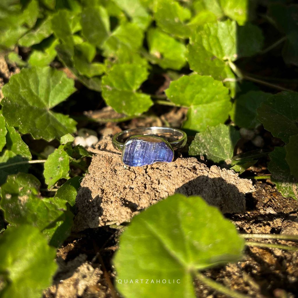 Nhẫn Freeset Tanzanite