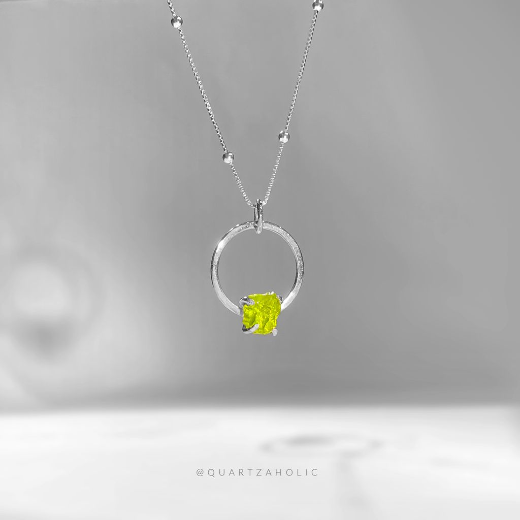 Mặt Dây New Moon Peridot