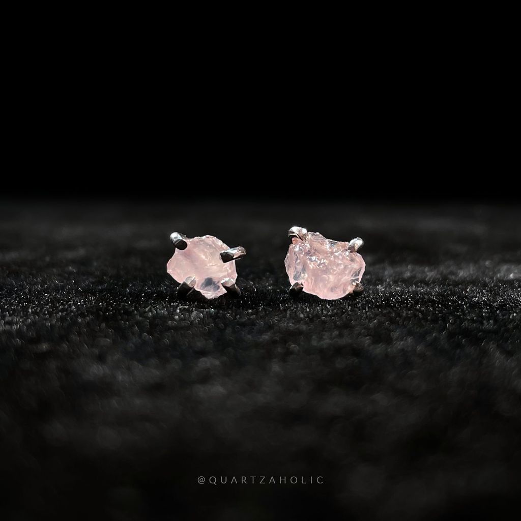 Bông Tai Stud Rose Quartz